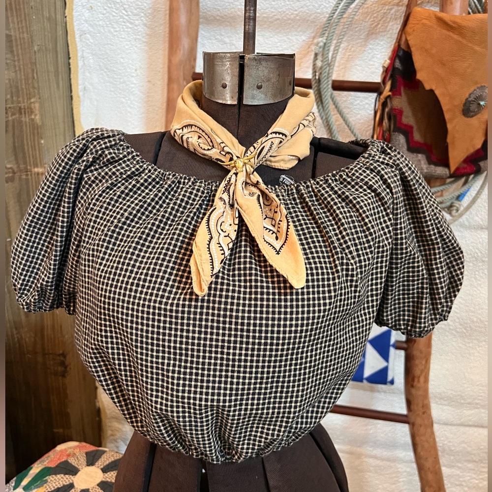 Sunset Vintage handmade top from deadstock gingham fabric. Like new